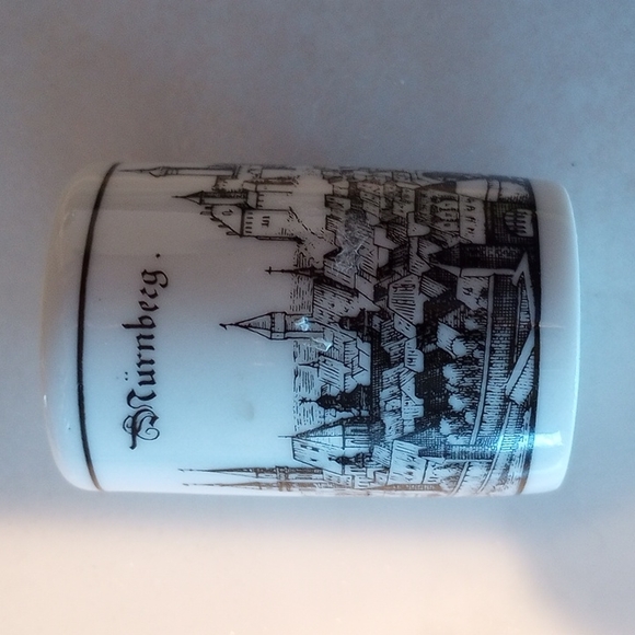Altenkunstadt Ceramic Shot Glass - Picture 1 of 4